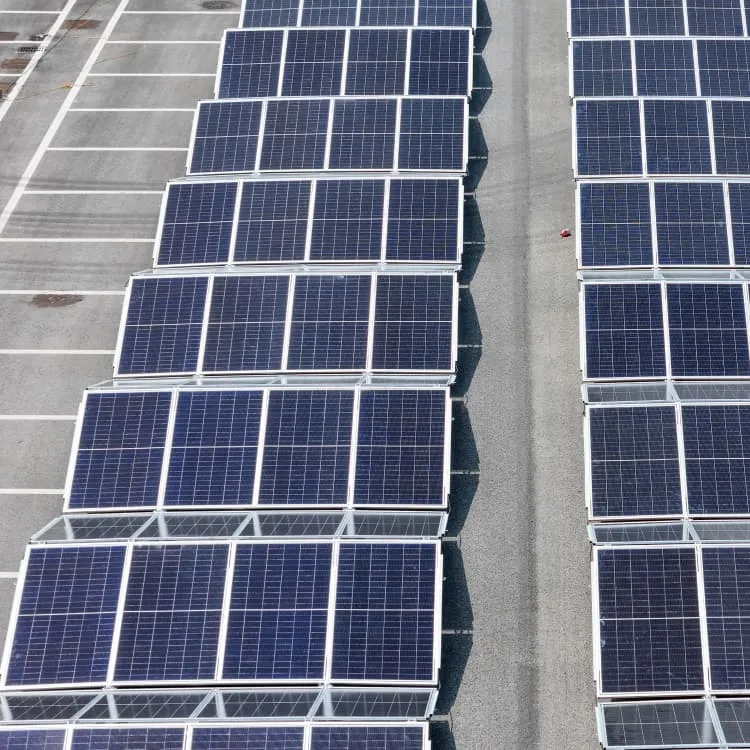 Solar panels can see the power storage container